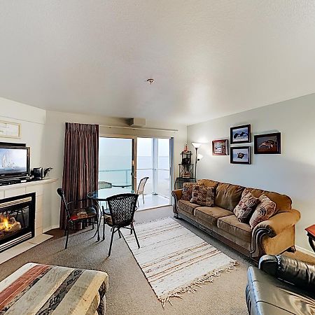 New Listing! Bay-View Beauty With Private Balcony Condo Lincoln Exterior foto
